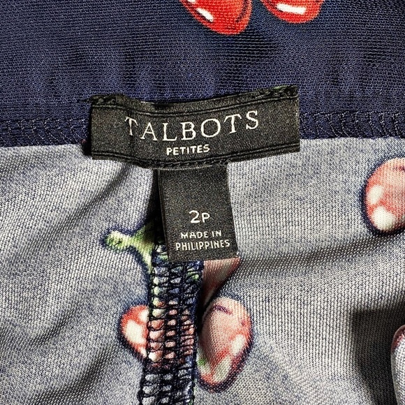 TALBOTS Cherry Print Skater Skirt Navy Blue, Size 2P - Picture 4 of 6